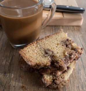 Cinnamon-Walnut-Coffee-Cake
